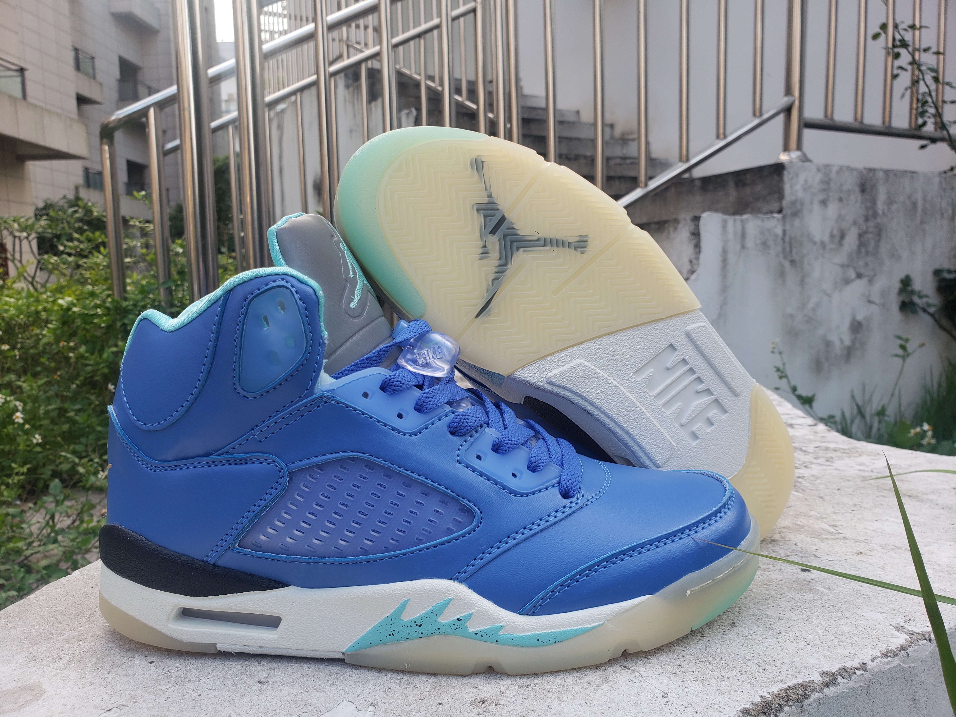 2022 Air Jordan 5 Blue White Shoes